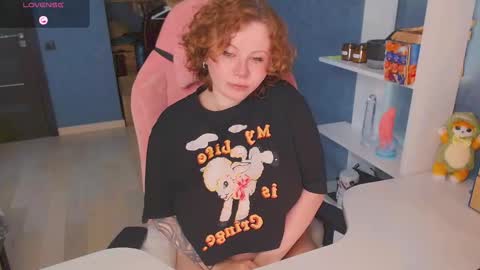 Snapshot of april_hentaigirl chatting on October 2025 12:27:01 PM my special content online show from October 2025 12:27:01 PM