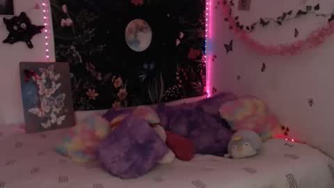 Snapshot of april_l6 chatting on May 2026 10:26:02 PM april_l6 online show from May 2026 10:26:02 PM