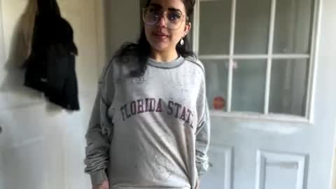 Snapshot of aprilanna chatting on December 2024 06:09:02 PM AnnaApril420 online show from December 2024 06:09:02 PM