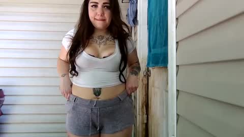 Snapshot of aprilanna chatting on September 2025 05:03:02 PM AnnaApril420 online show from September 2025 05:03:02 PM