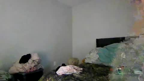 Snapshot of aprilanna chatting on October 2025 06:04:01 PM AnnaApril420 online show from October 2025 06:04:01 PM