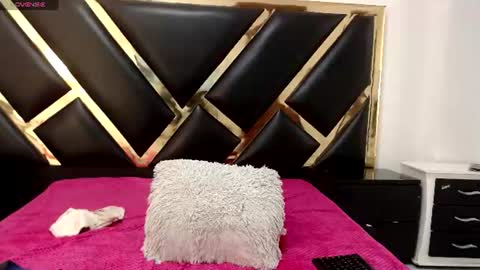 Snapshot of aprilycrystal chatting on June 2026 09:25:01 PM april y crystal online show from June 2026 09:25:01 PM