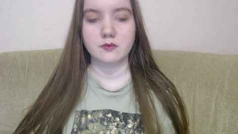 Josefin online show from January 2026 06:18:02 AM