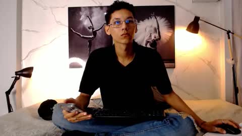 Snapshot of aquarius_xxx chatting on October 2025 11:55:02 AM aquarius_xxx online show from October 2025 11:55:02 AM