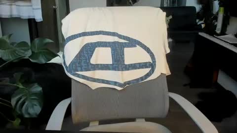 Snapshot of aquiles0224 chatting on July 2026 11:00:02 PM T. online show from July 2026 11:00:02 PM