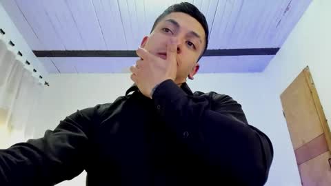 Jonathan online show from March 2025 10:32:02 PM