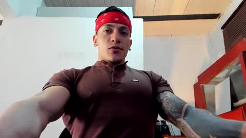 Jonathan online show from October 2025 08:50:01 PM