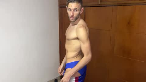 Aquilesmade online show from December 2024 01:28:01 AM