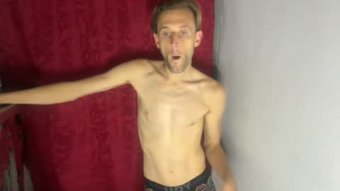 Aquilesmade online show from October 2025 04:15:02 PM