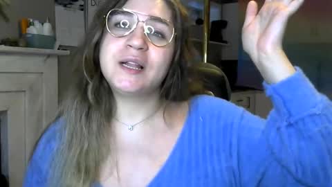 BustyPrincessLeila online show from January 2025 04:39:01 PM