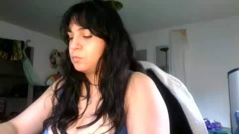 BustyPrincessLeila online show from September 2025 06:35:02 PM