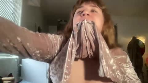 BustyPrincessLeila online show from February 2026 09:46:02 PM