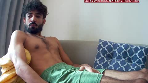 Shaani online show from February 2025 02:03:02 AM