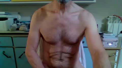 aragon3000 online show from October 2025 08:13:01 AM