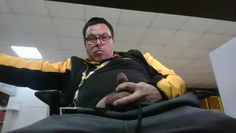 arayix1 online show from October 2025 04:00:01 PM