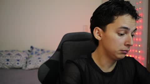 ARCHIBALDO online show from April 2026 02:14:01 AM