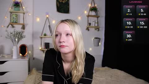 Jenny online show from October 2025 07:39:02 AM