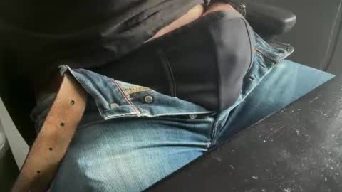 Snapshot of arcticviking81 chatting on May 2026 04:24:01 PM arcticviking81 online show from May 2026 04:24:01 PM