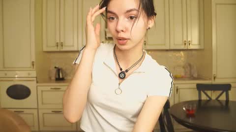 My name is Kelly online show from March 2025 03:20:01 PM