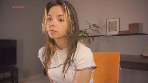 My name is Kelly online show from September 2025 02:27:01 PM
