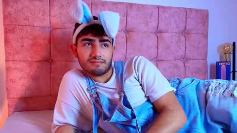 Ares Alpha  online show from October 2025 09:20:01 PM