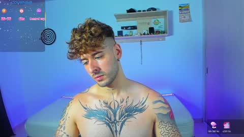 Snapshot of ares_blue chatting on May 2026 01:30:01 PM ares blue online show from May 2026 01:30:01 PM