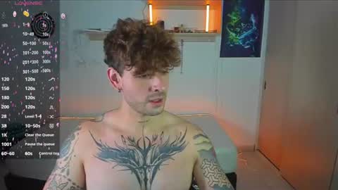 Snapshot of ares_blue chatting on June 2026 11:18:02 AM ares blue online show from June 2026 11:18:02 AM