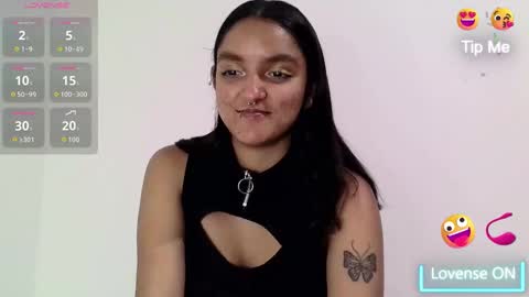 Bella online show from September 2025 11:37:02 PM