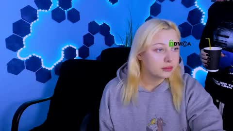 aria_blaze_ online show from March 2026 09:34:02 AM