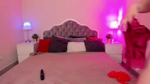 aria_blisss online show from October 2025 12:52:02 AM