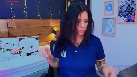 Ari  online show from April 2026 07:07:02 PM