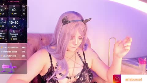 Snapshot of aria_burset chatting on January 2025 06:49:01 PM Aria online show from January 2025 06:49:01 PM