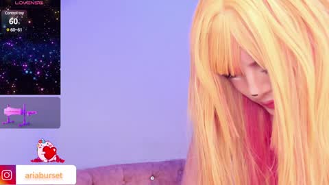 Snapshot of aria_burset chatting on January 2025 11:22:01 PM Aria online show from January 2025 11:22:01 PM