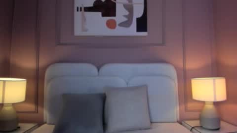 Aria  online show from October 2025 02:46:02 AM