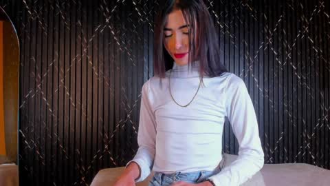 Snapshot of aria_millers_ chatting on December 2024 07:21:02 PM Aria Millers online show from December 2024 07:21:02 PM