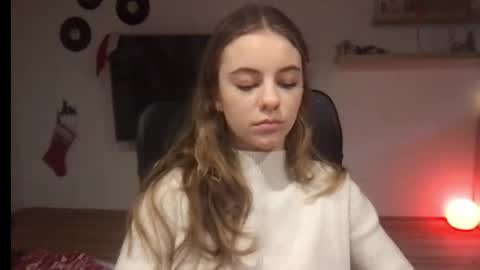 Snapshot of ariacreazy chatting on December 2024 10:37:01 AM AriaCreazy online show from December 2024 10:37:01 AM