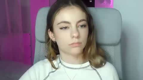 Snapshot of ariacreazy chatting on January 2025 04:17:01 PM AriaCreazy online show from January 2025 04:17:01 PM