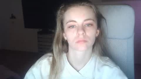 Snapshot of ariacreazy chatting on April 2026 08:21:01 PM AriaCreazy online show from April 2026 08:21:01 PM