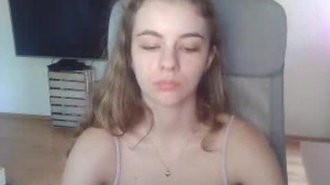 Snapshot of ariacreazy chatting on June 2026 09:11:02 AM AriaCreazy online show from June 2026 09:11:02 AM