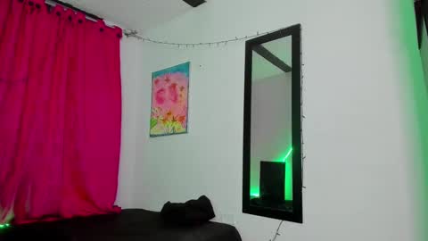 ariadna_4 online show from March 2025 05:00:02 AM