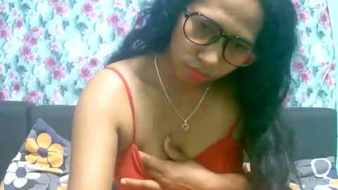 ariah13 online show from January 2026 07:39:01 PM