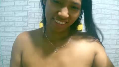 ariah13 online show from March 2026 06:11:02 PM