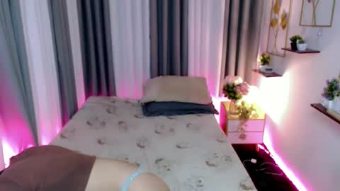 Christine  JorgensenChristmas wish breasts implants  online show from January 2026 08:18:01 AM