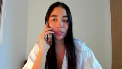 Aria Montgomery online show from January 2026 05:00:02 AM