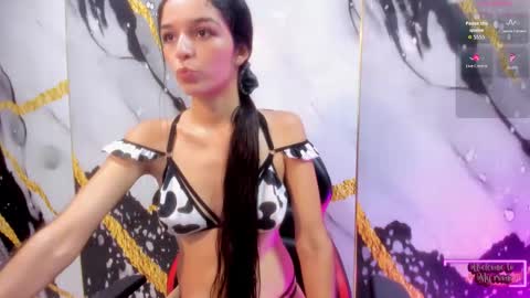 Snapshot of ariana__sweet_ chatting on November 2025 12:16:01 PM Ariana online show from November 2025 12:16:01 PM