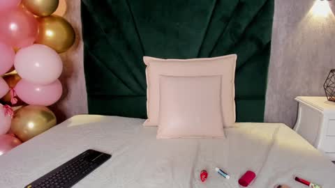 Snapshot of ariana_ceballos chatting on December 2024 03:34:01 AM ARIANA online show from December 2024 03:34:01 AM