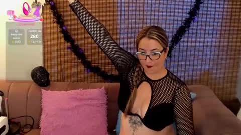 Snapshot of ariana_cross_ chatting on October 2025 05:10:02 PM Ariana Cruz online show from October 2025 05:10:02 PM