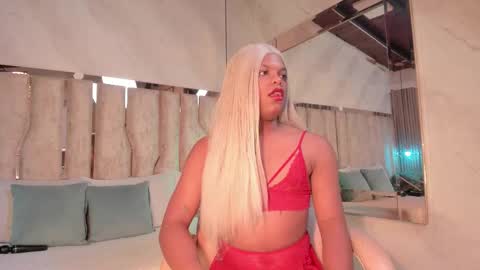 ariana_grande233 online show from March 2026 11:49:01 AM