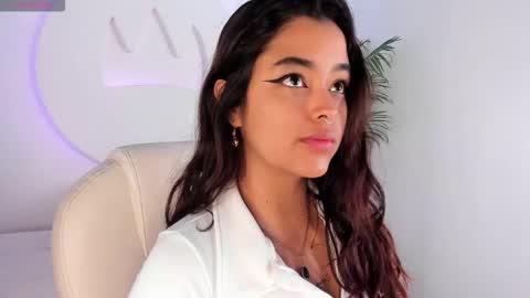 Ariana  online show from October 2025 12:34:02 PM