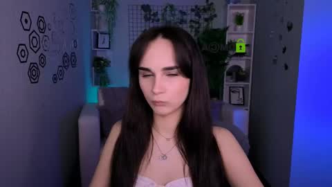 Snapshot of ariana_ross7 chatting on June 2026 07:41:02 PM ariana_ross7 online show from June 2026 07:41:02 PM